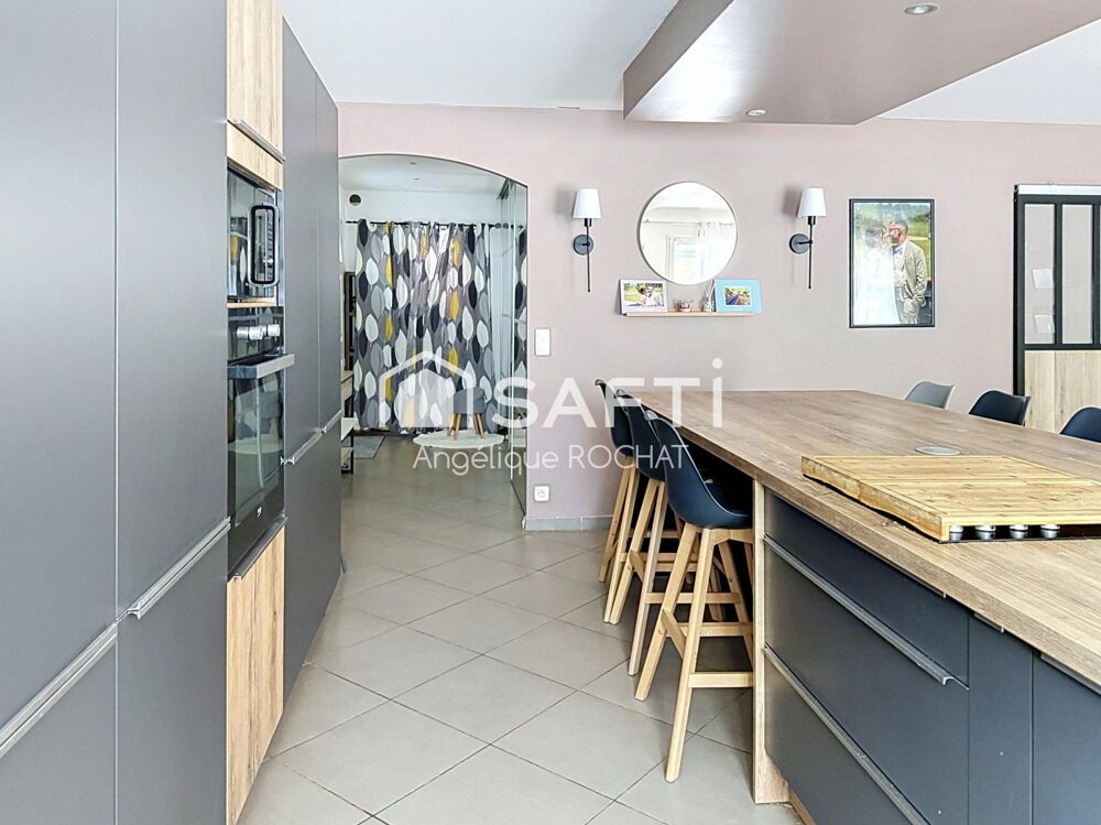 Vente Maison Magnifique Villa de plain-pied de 115 m² avec piscine et jacuzzi – Puissalicon Magalas