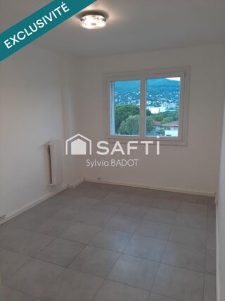 Appartement  vendre 4 pices 70 m