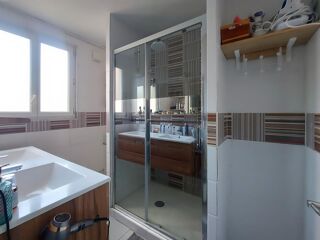  Appartement  vendre 5 pices 80 m