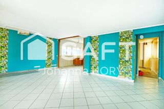  Immeuble � vendre 220 m�