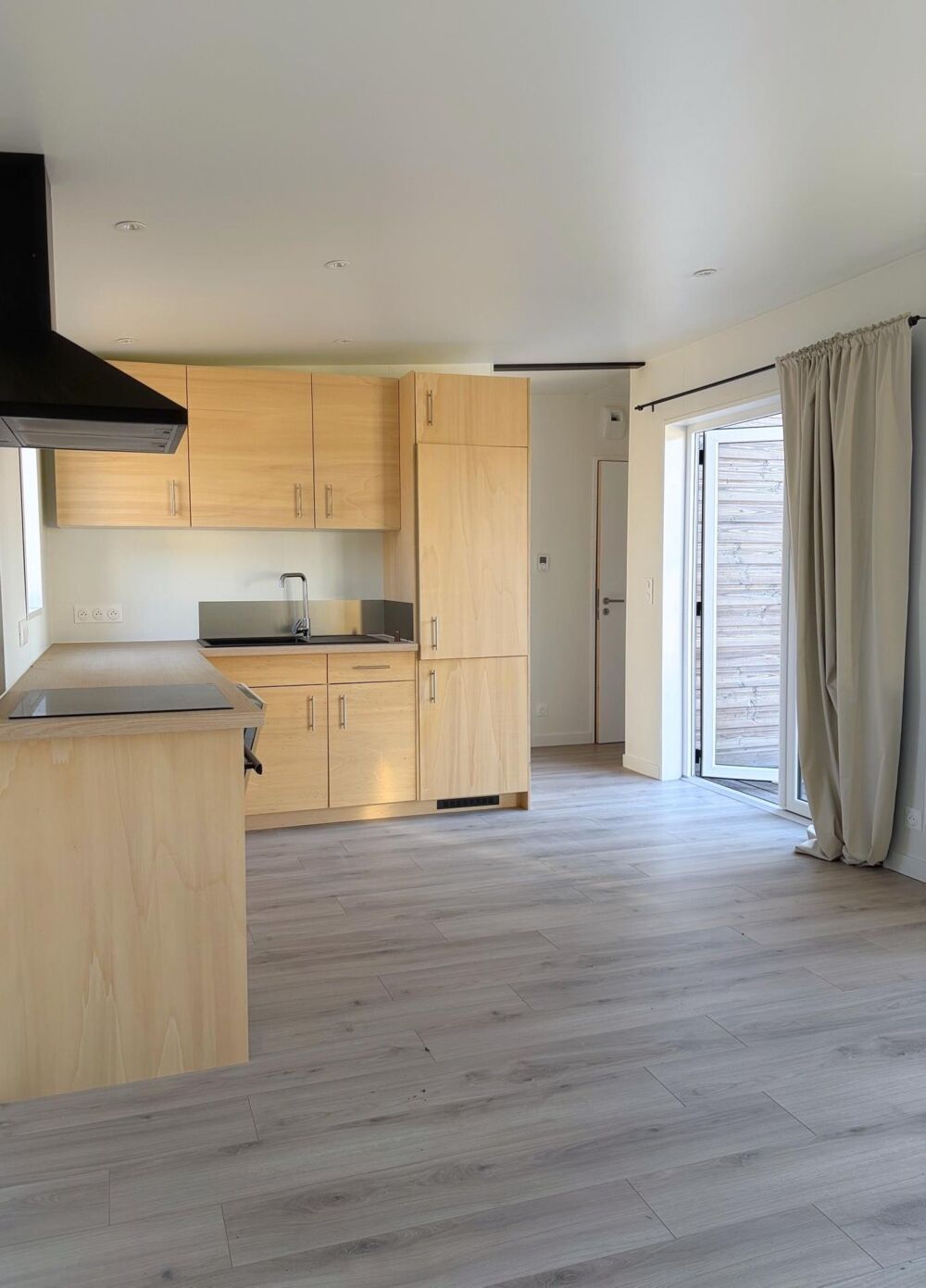 Vente Maison Chalet 3 pièces 44m2 accès direct à la mer Ambon