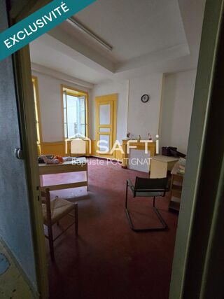  Immeuble à vendre 240 m²
