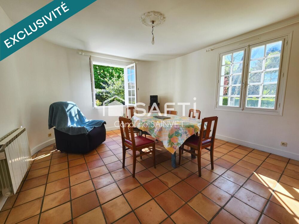 La Crèche, maison familiale environnement calme