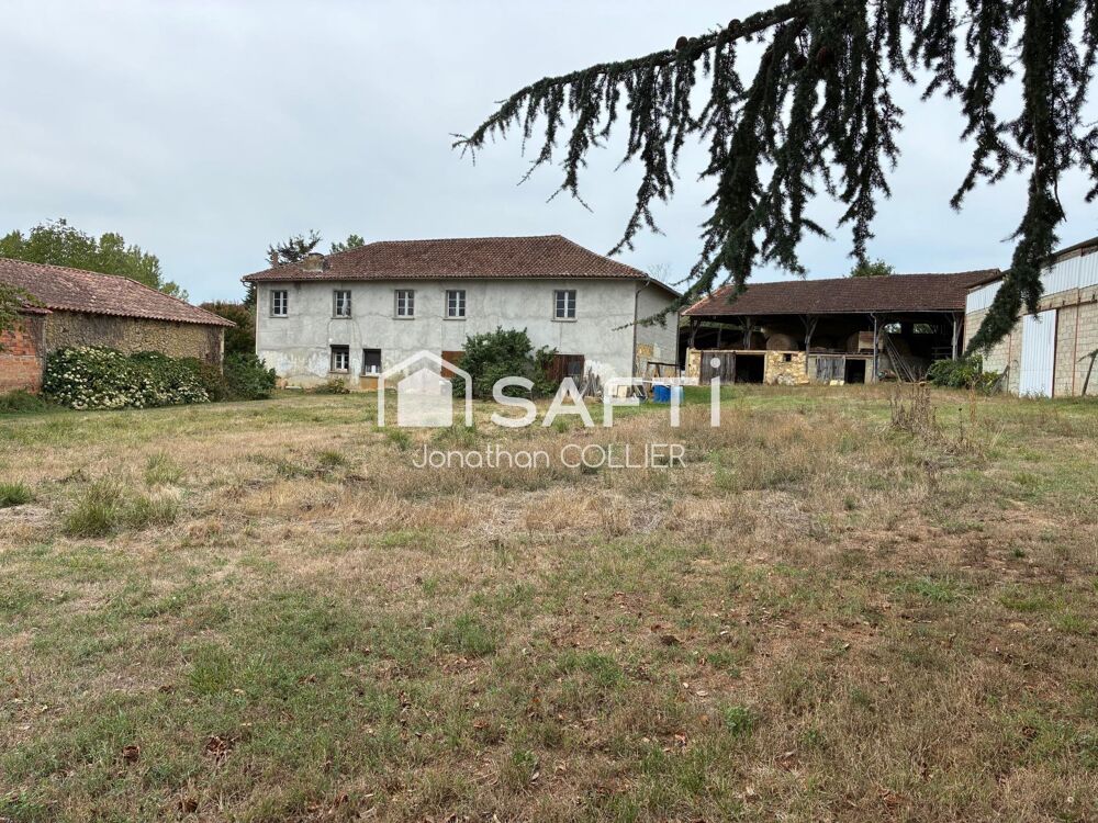 Vente Maison Corps de ferme avec dépendances et grand terrain d'environ 6 hectares Vic-fezensac