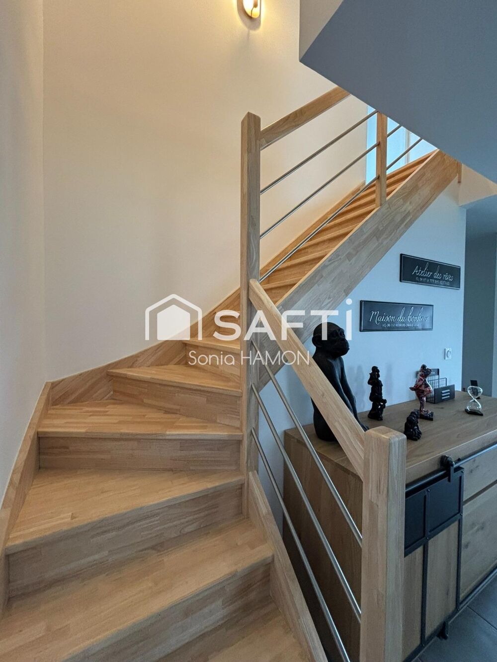 Maison neuve en lotissement calme