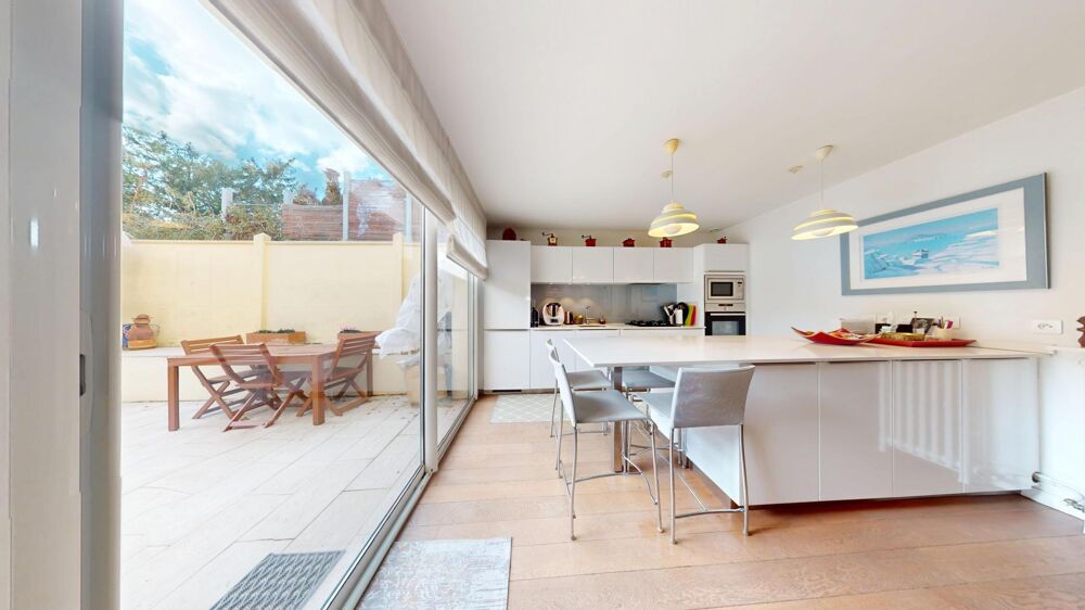 Bordeaux  Quartier Saint-Louis | Élégante maison en pierre avec jardin et piscine