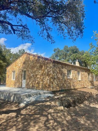  Maison 4 pi�ces 84 m� Aleria