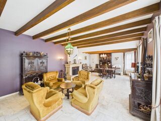  Maison � vendre 8 pi�ces 211 m�