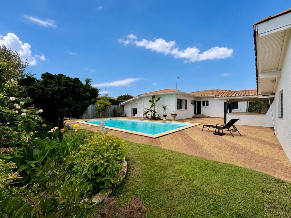 Vente Maison Spacieuse maison familiale, piscine, studio, 3 garages Gujan-mestras