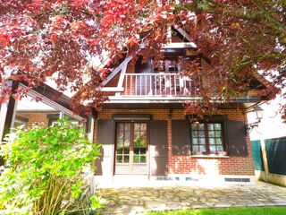  Maison à vendre 7 pièces 220 m²