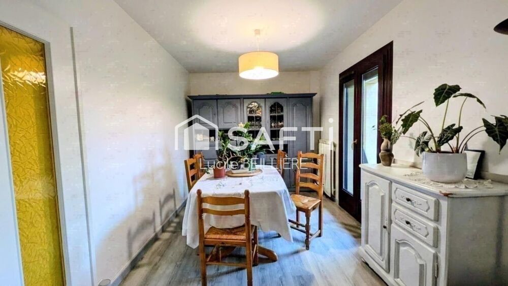 Vente Maison A SEVRAN 93270  maisons de 125 m², 5 pièces,  4 chambres, un séjour donnant sur une grande terrasse, un jardin sur un terrain de Sevran