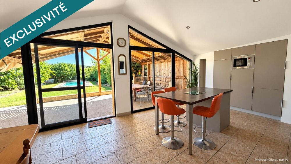 Vente Maison Ancienne grange rénovée avec piscine et vue Pyrénées Coussa