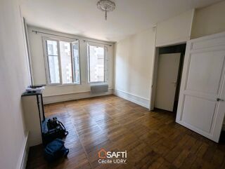  Appartement à louer 2 pièces 54 m²
