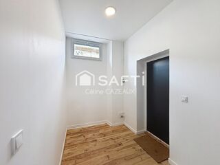  Immeuble à vendre 457 m²