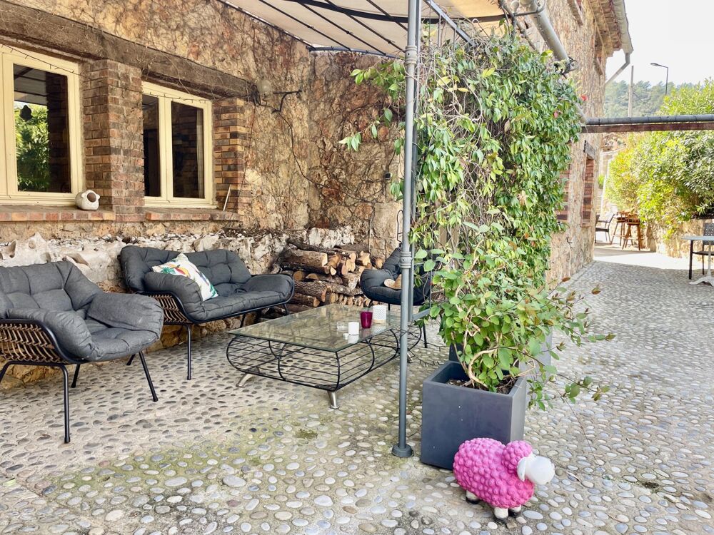 Vente Maison Authentique,bastide en pierres du XVIIIe siècle rénovée Taradeau