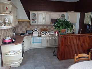  Immeuble à vendre 152 m²