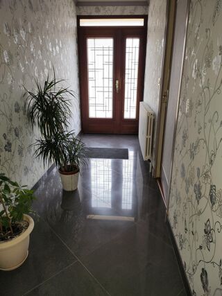  Maison � vendre 5 pi�ces 300 m�