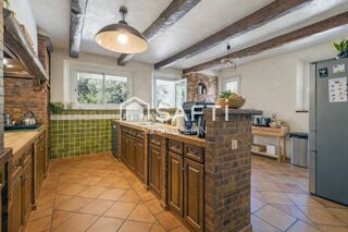  Maison à vendre 10 pièces 257 m²