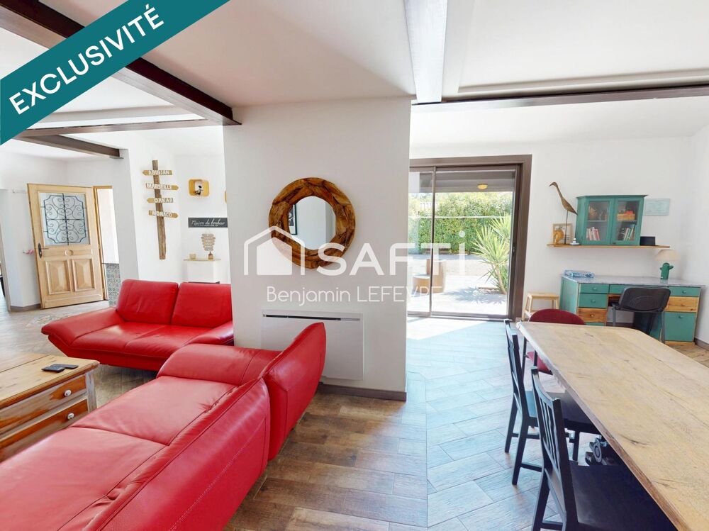 DOMAINE SUR 4.000 m² / DEUX HABITATIONS DE PLAIN-PIED / PISCINE