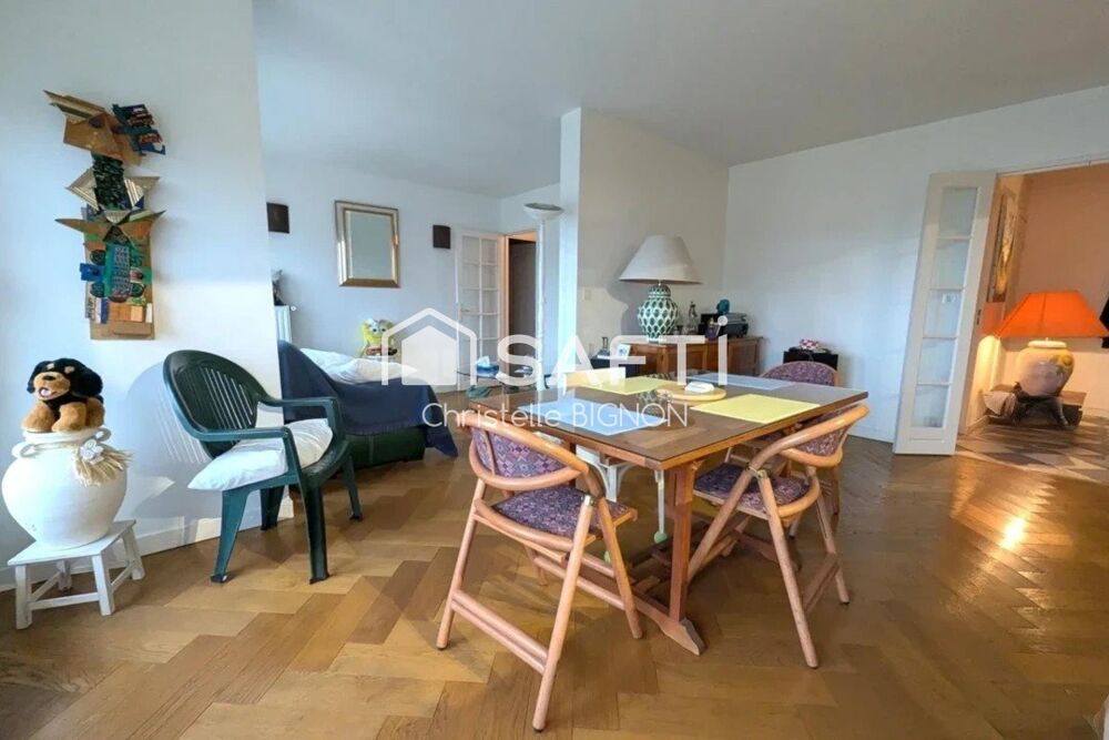 INVESTISSEUR - Appartement de 82 m² avec balcons