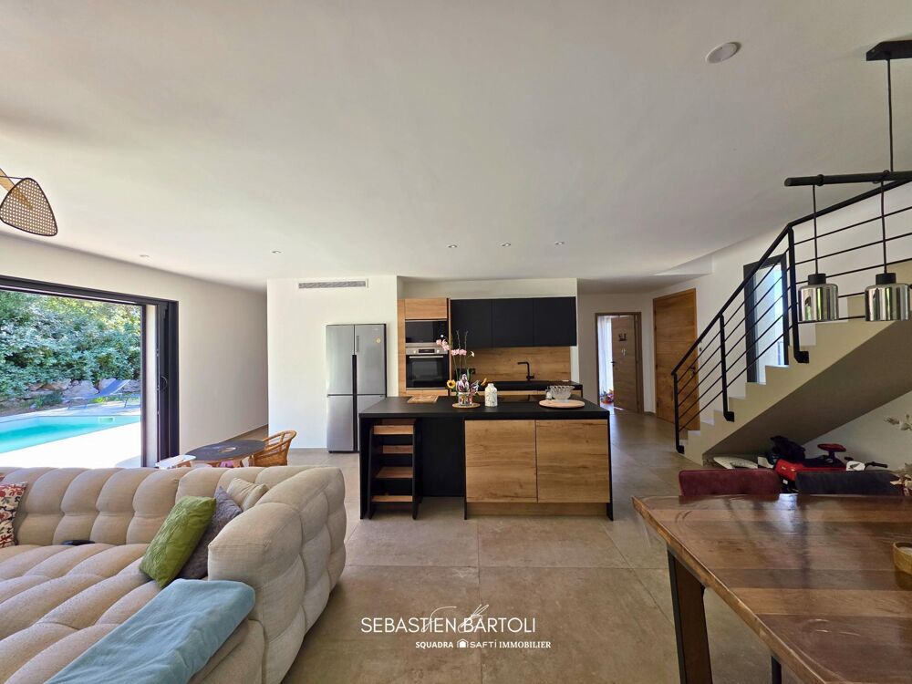 à vendre  Maison Porto-Vecchio (20137)