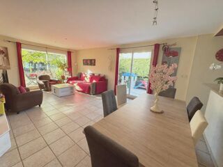 Vente Maison Rare, maison de plain-pied, 4 chambres au calme, avec piscine Coublevie