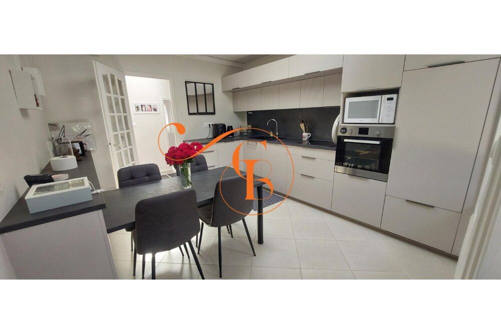 Vente Maison Maison de maître et dépendances Saint-mars-de-coutais