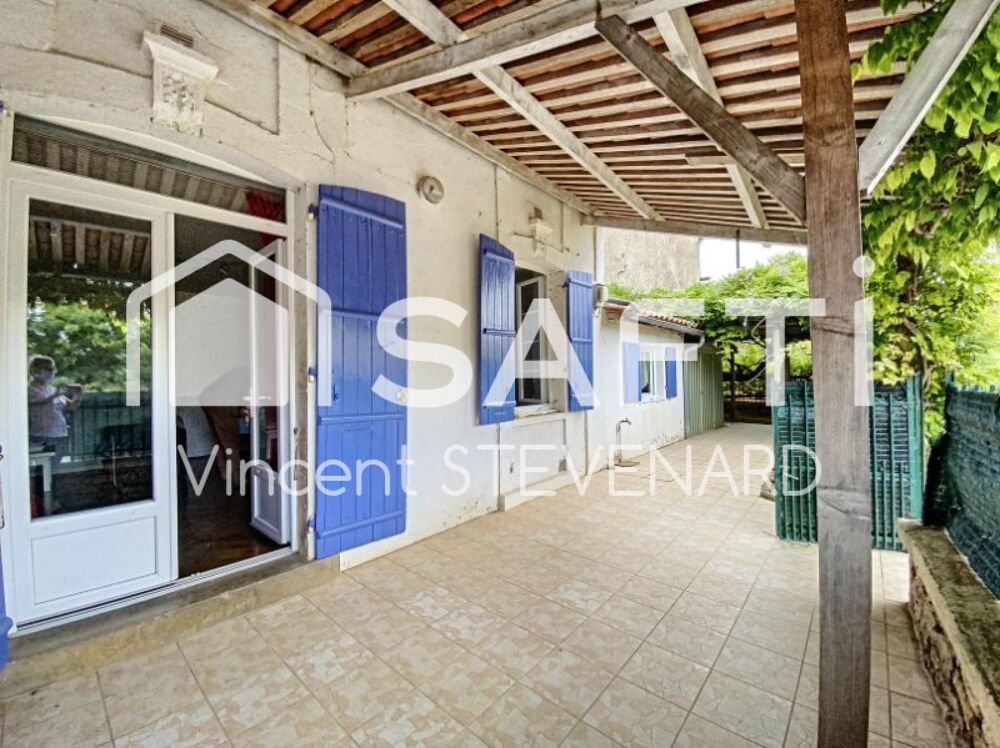 Vente Maison Ensemble de trois maisons indépendantes à 4kms de Verteuil sur charente. Saint-georges