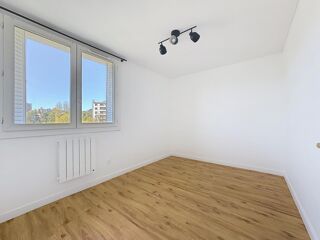  Appartement à louer 3 pièces 48 m²