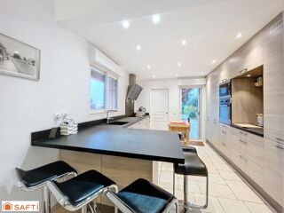  Maison � vendre 6 pi�ces 163 m�