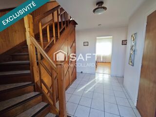  Maison  vendre 8 pices 126 m