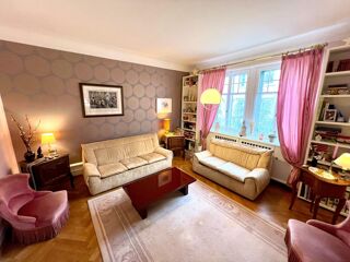  Maison � vendre 9 pi�ces 238 m�