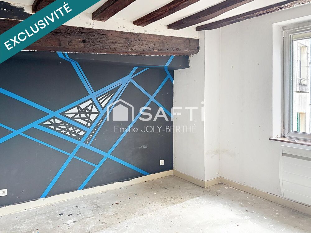 MAISON DE VILLE, 103 M², 5 PIECES - SECTEUR MESLAY DU MAINE / 53170