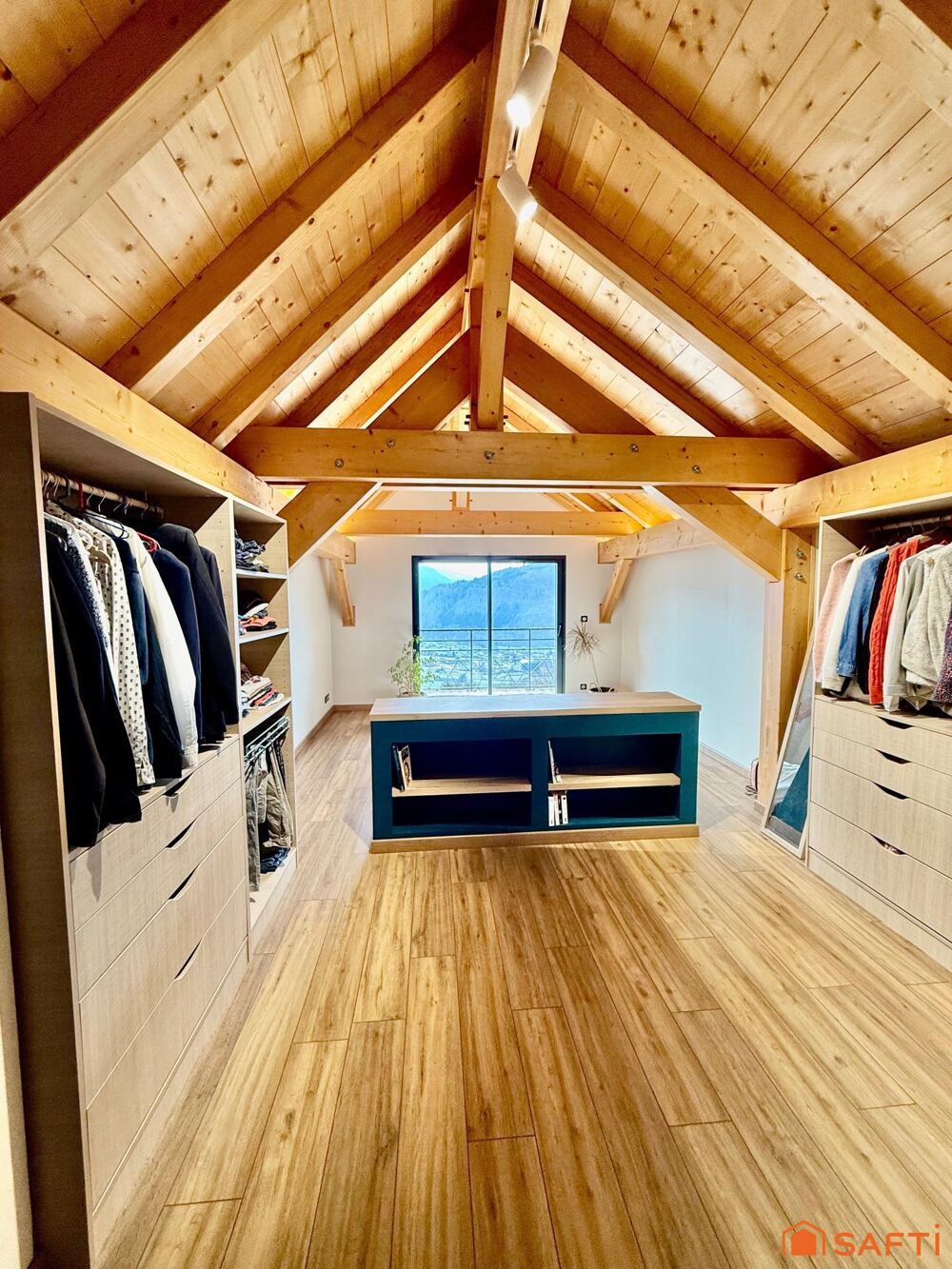 � vendre  Maison Ugine (73400)