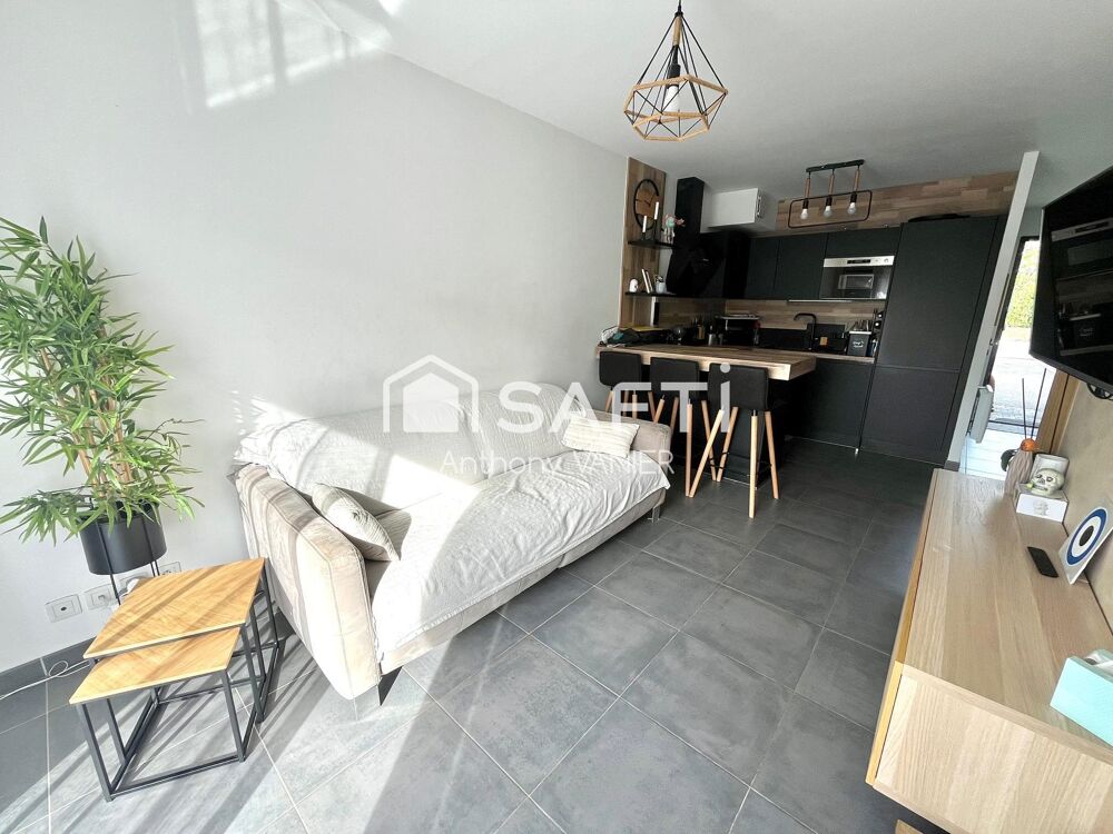 Vente Maison Maison mitoyenne avec terrasse et jardin, calme absolu, stationnement Villeneuve-loubet