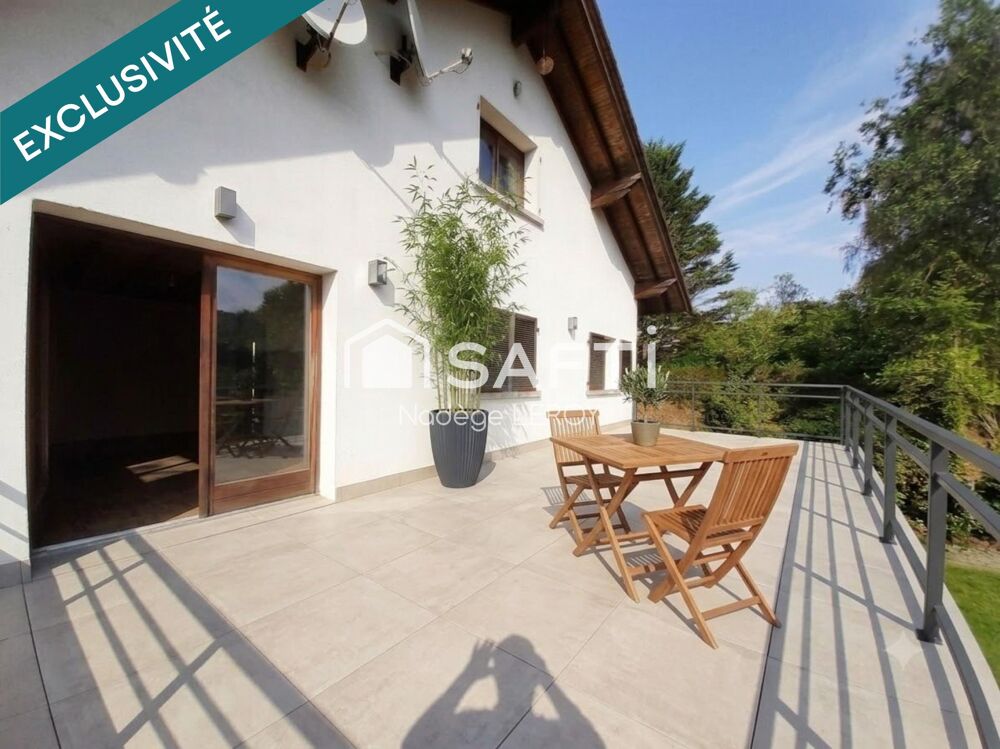 Maison 4 chambres sur sous-sol avec terrasse