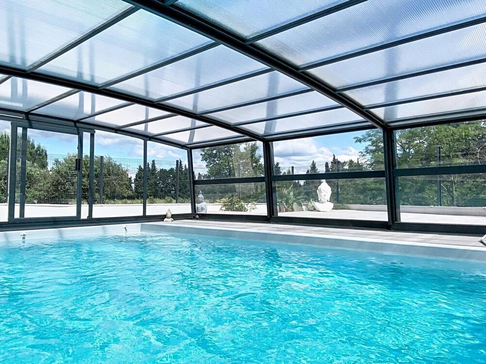 Maison récente 144m² avec piscine chauffée  secteur calme Colombier