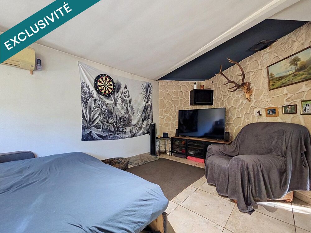 Une agréable maison de plain-pied, idéale pour profiter d'un cadre de vie paisible à proximité de Bédarieux.