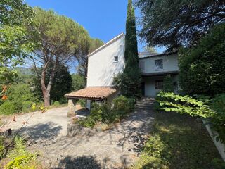  Maison à vendre 8 pièces 267 m²