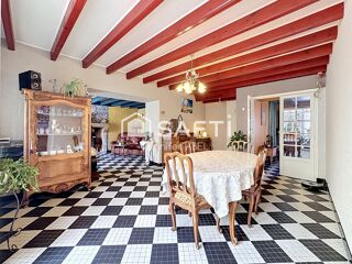  Maison à vendre 10 pièces 225 m²
