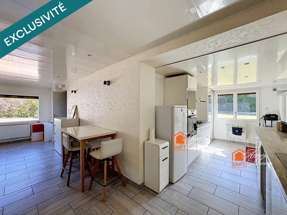 Vente Maison Belle propriété avec piscine et dépendance à Virignin Virignin