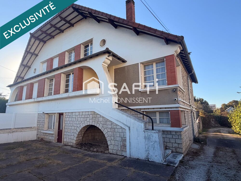 Vente Maison Grande maison 220 m2 sur beau terrain de 1500m2 avec une parcelle constructible Bourges