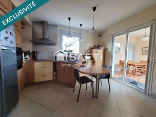  Maison � vendre 8 pi�ces 212 m�