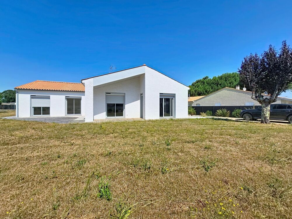 Maison entièrement rénovée  Pessines  156 m² avec 4 chambres, jardin et garage
