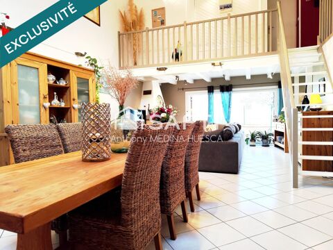   Rare sur le secteur , Ensemble immobilier Maison + G�te avec prestations de Qualit�. Maison - 7 pi�ce(s) - 225 m�