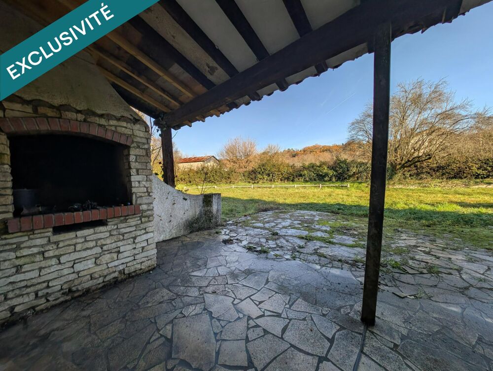 Vente Immeuble Garage 60 m² avec extérieur Latresne