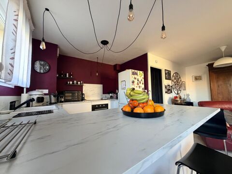   � proximit� de Bellerive sur allier Appartement - 3 pi�ce(s) - 63 m�