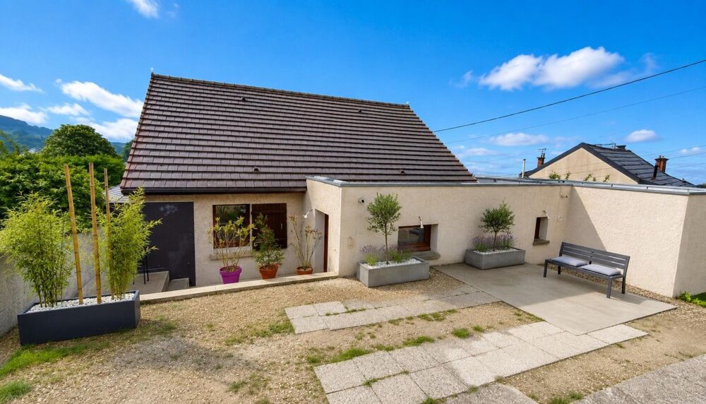 Maison 85m2, 5 pièces , jardin 483m2