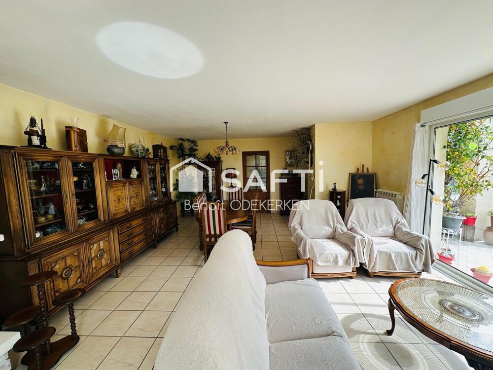 Vente Maison Maison, quatre chambres et jolie vue sur les collines Cruis