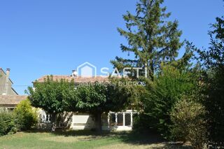  Maison  vendre 15 + pices 550 m